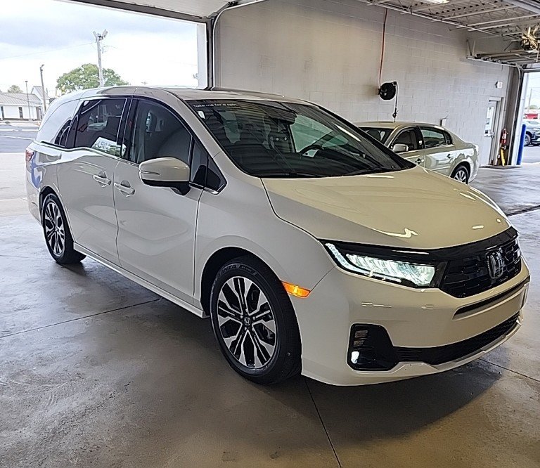 2026 Honda Odyssey Elite - Photo 7
