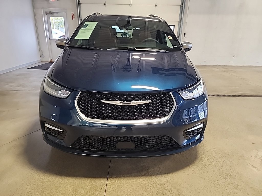 2025 Chrysler Pacifica Pinnacle - Photo 5