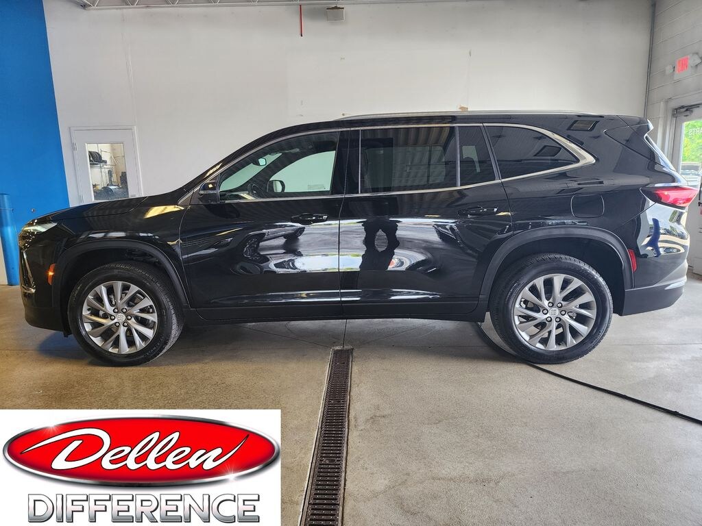Used 2025 Buick Enclave Preferred SUV