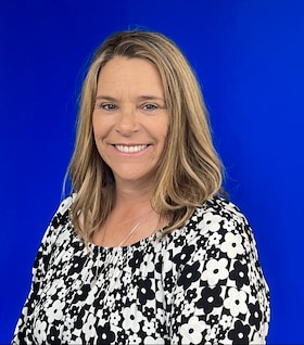 Staff member Michelle "Russo"Fiorentino from 3d7ec03a7d53