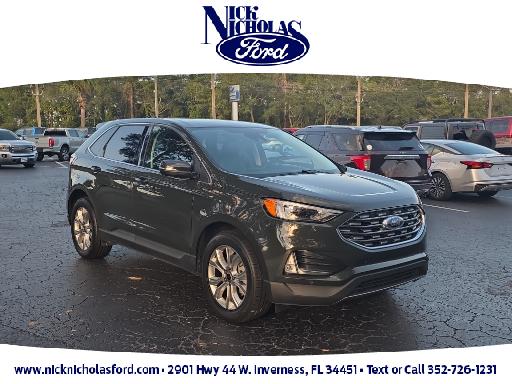 2024 Ford Edge Titanium's photo