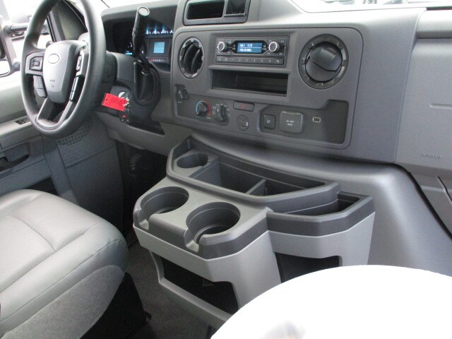2026 Ford E-350 Base photo 2