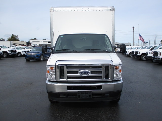 2025 Ford E-Series Cutaway Base - Photo 14