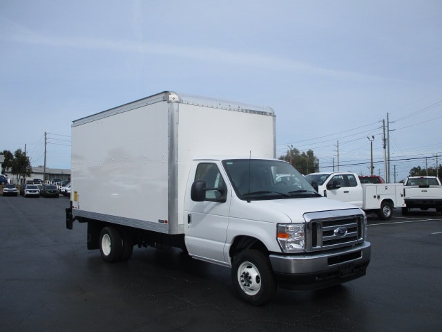 2025 Ford E-Series Cutaway Base - Photo 8
