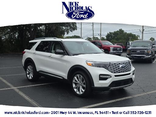 2021 Ford Explorer Platinum's photo