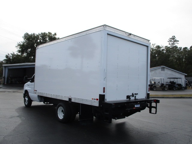 2025 Ford E-Series Cutaway Base - Photo 11