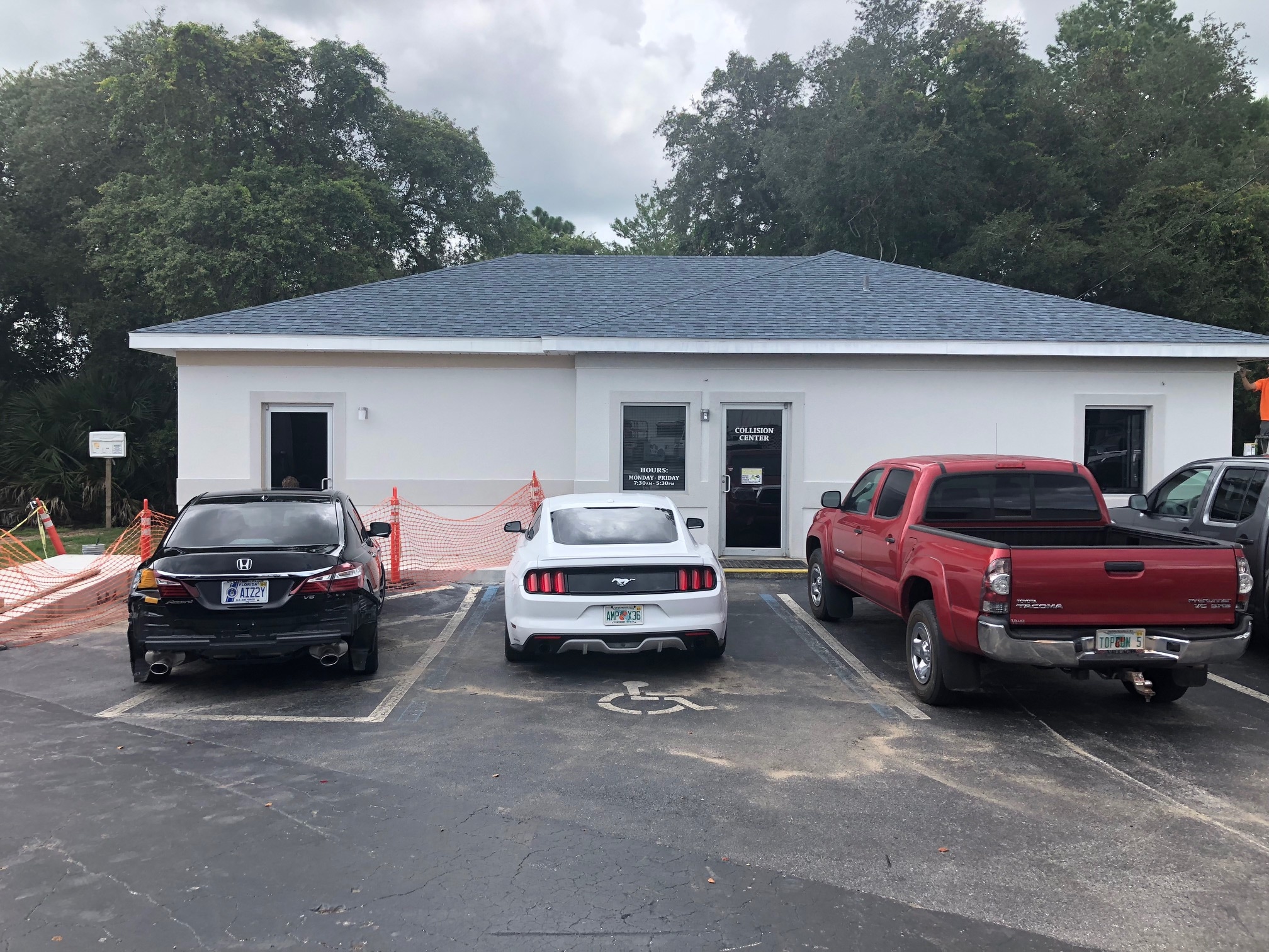 Nick Nicholas Ford Collision center Front | Inverness, FL