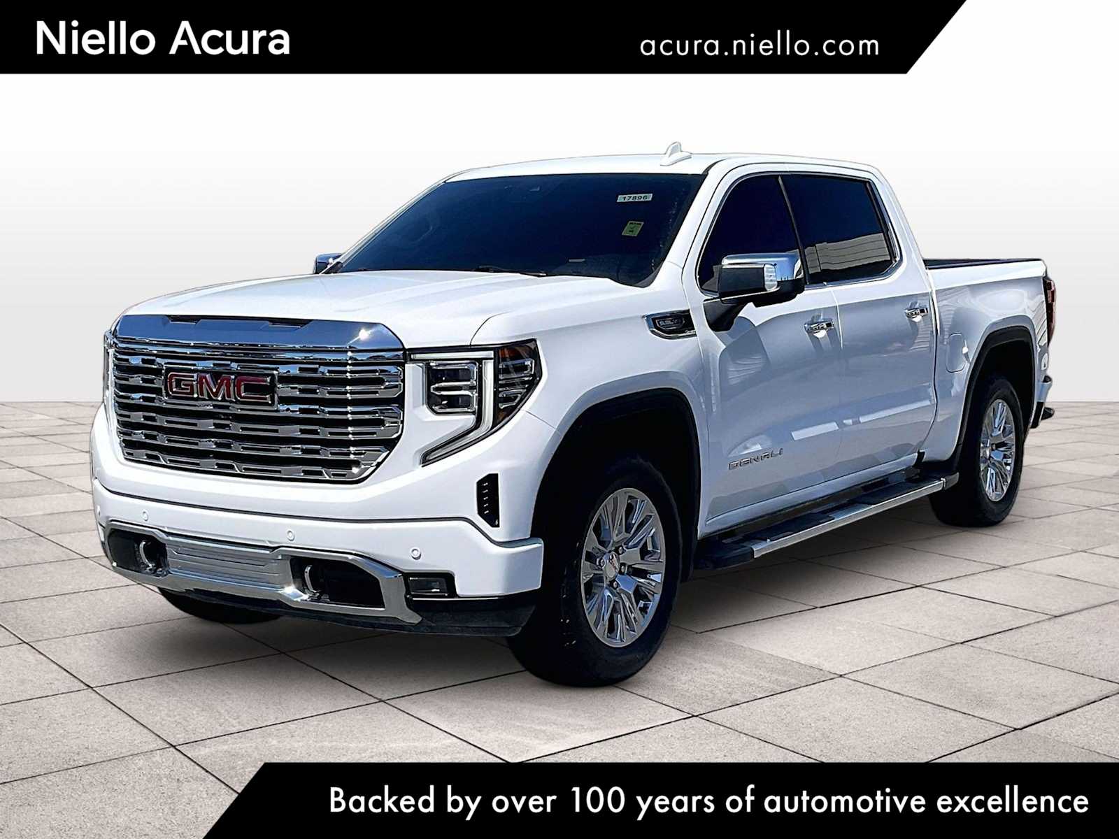 2022 GMC Sierra 4WD Crew Cab Standard Box Denali's photo