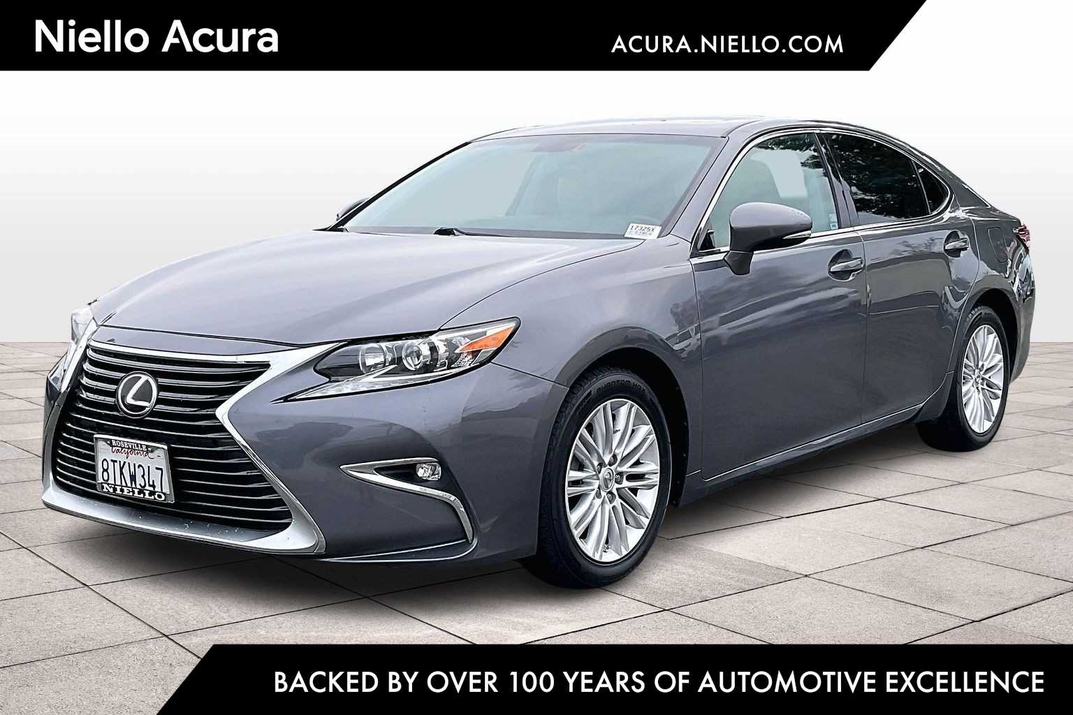 2016 Lexus ES 350's photo