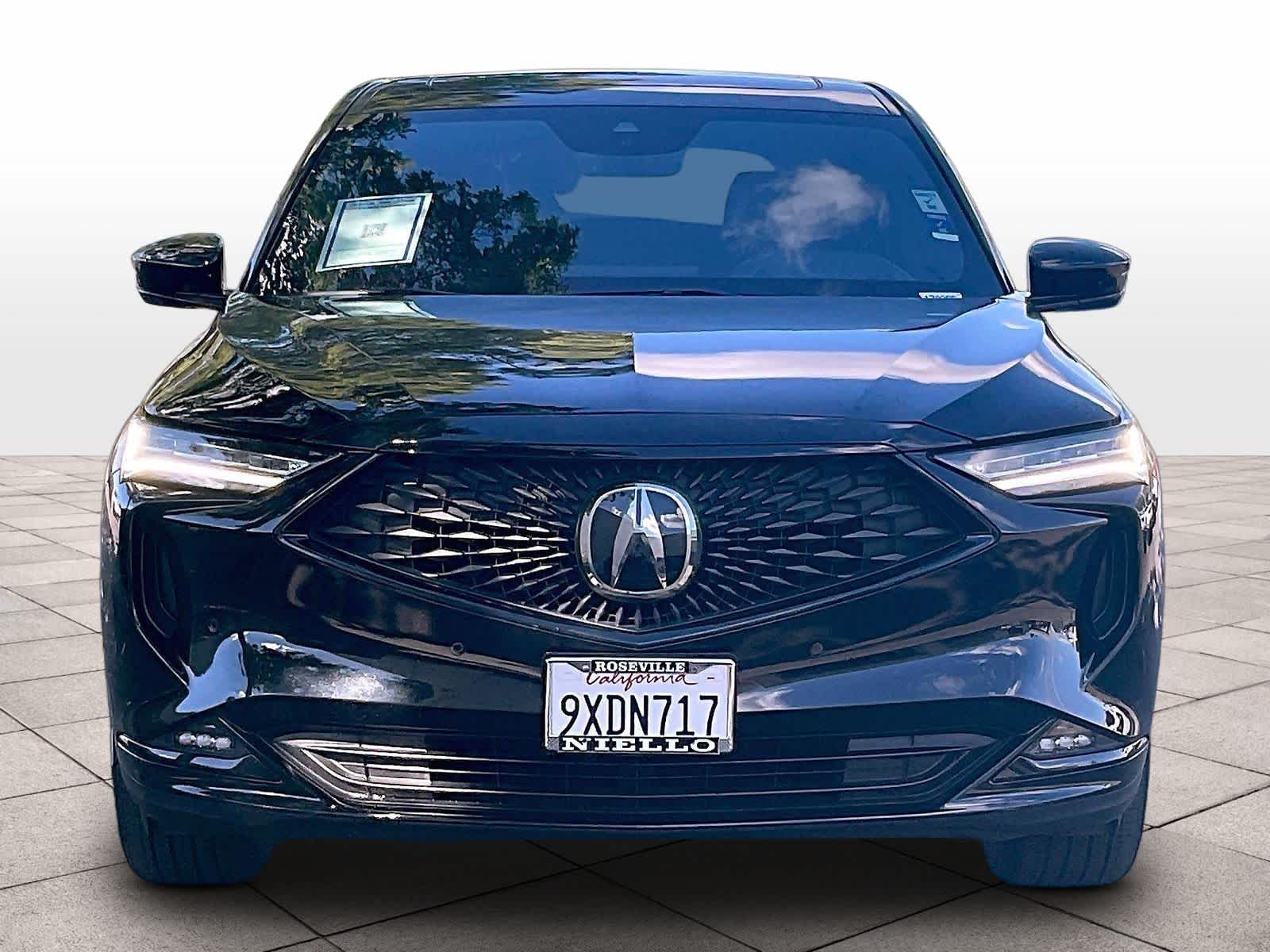 2022 Acura MDX photo 2