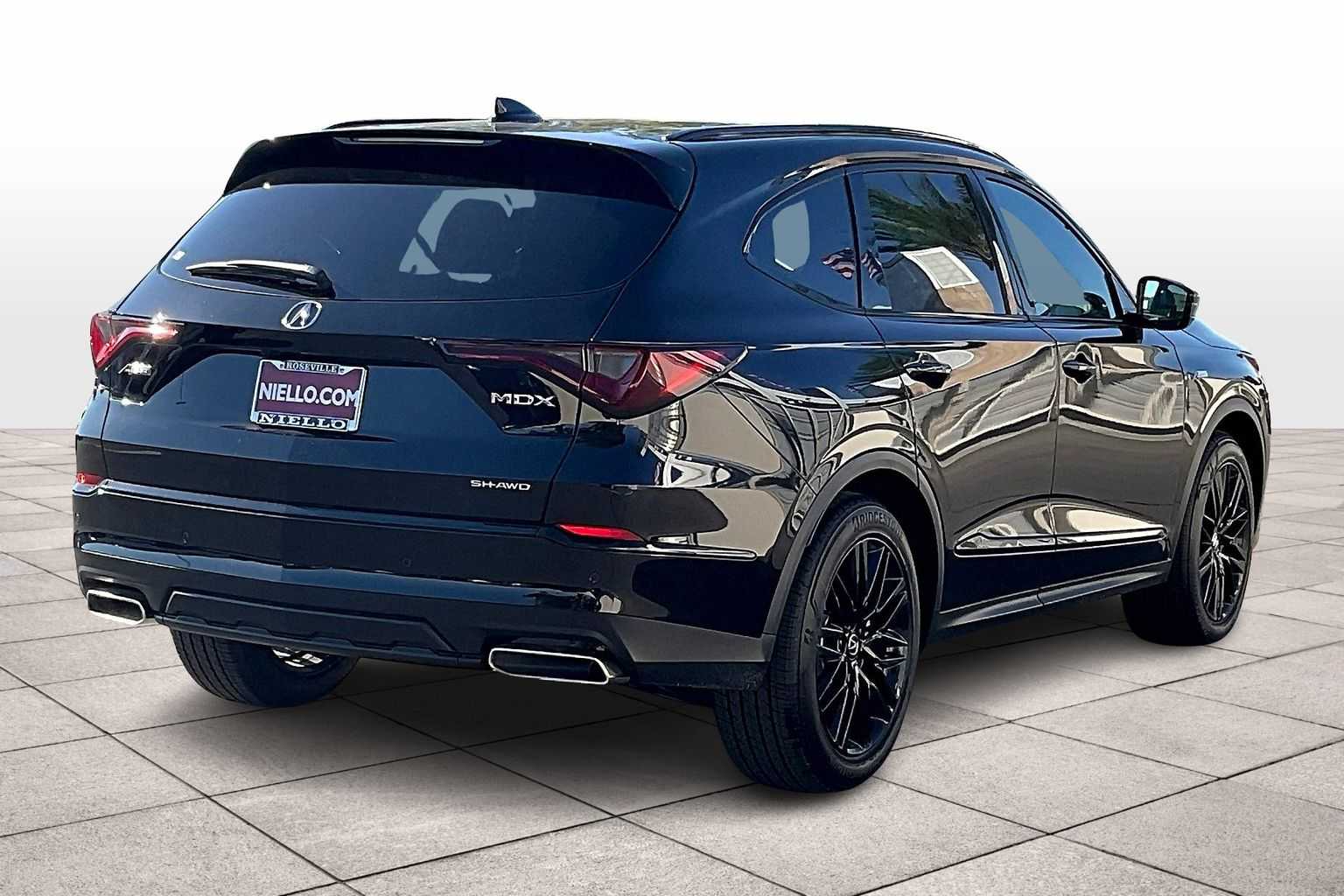 2026 Acura MDX A-Spec Advance SH-AWD photo 4