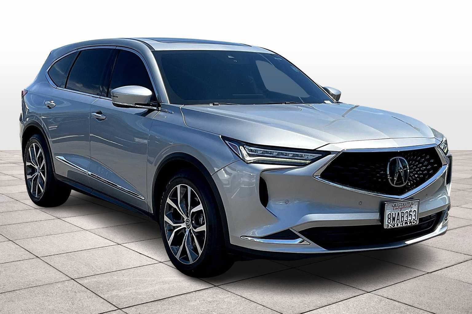 2022 Acura MDX Technology SH-AWD photo 2