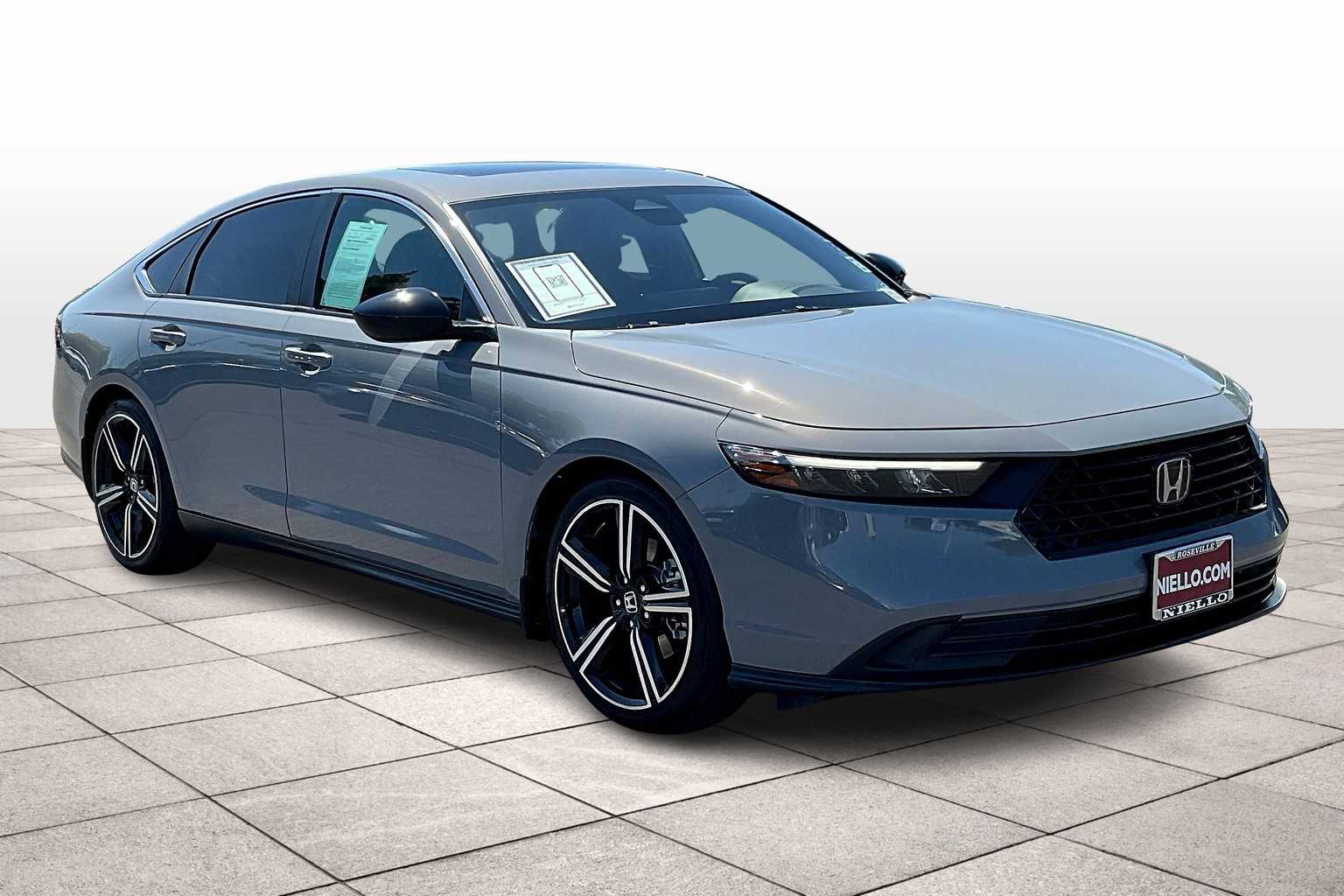 2024 Honda Accord Hybrid Sport photo 2