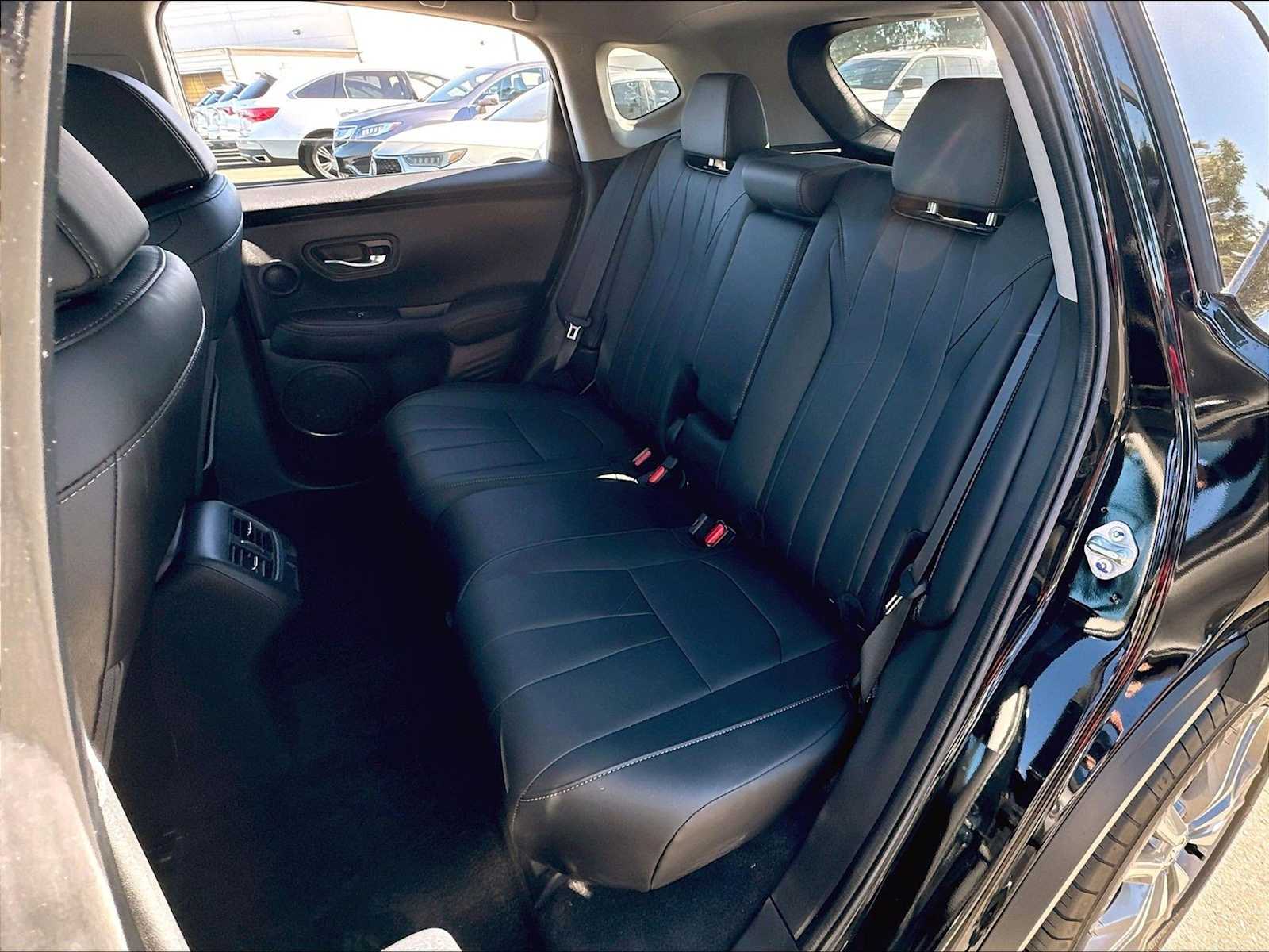 2025 Acura ADX Base - Photo 29