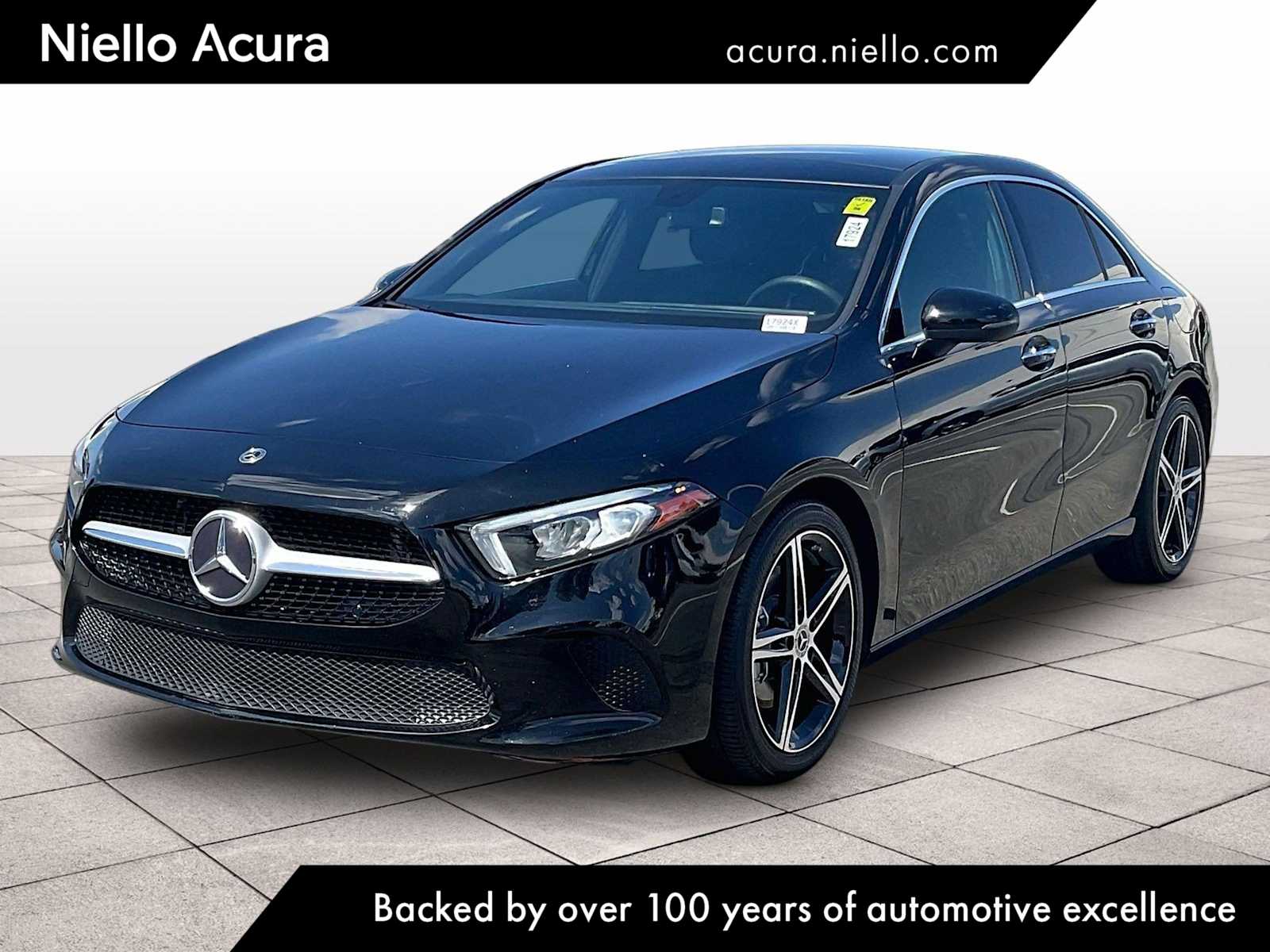 2022 Mercedes-Benz A-Class A220's photo