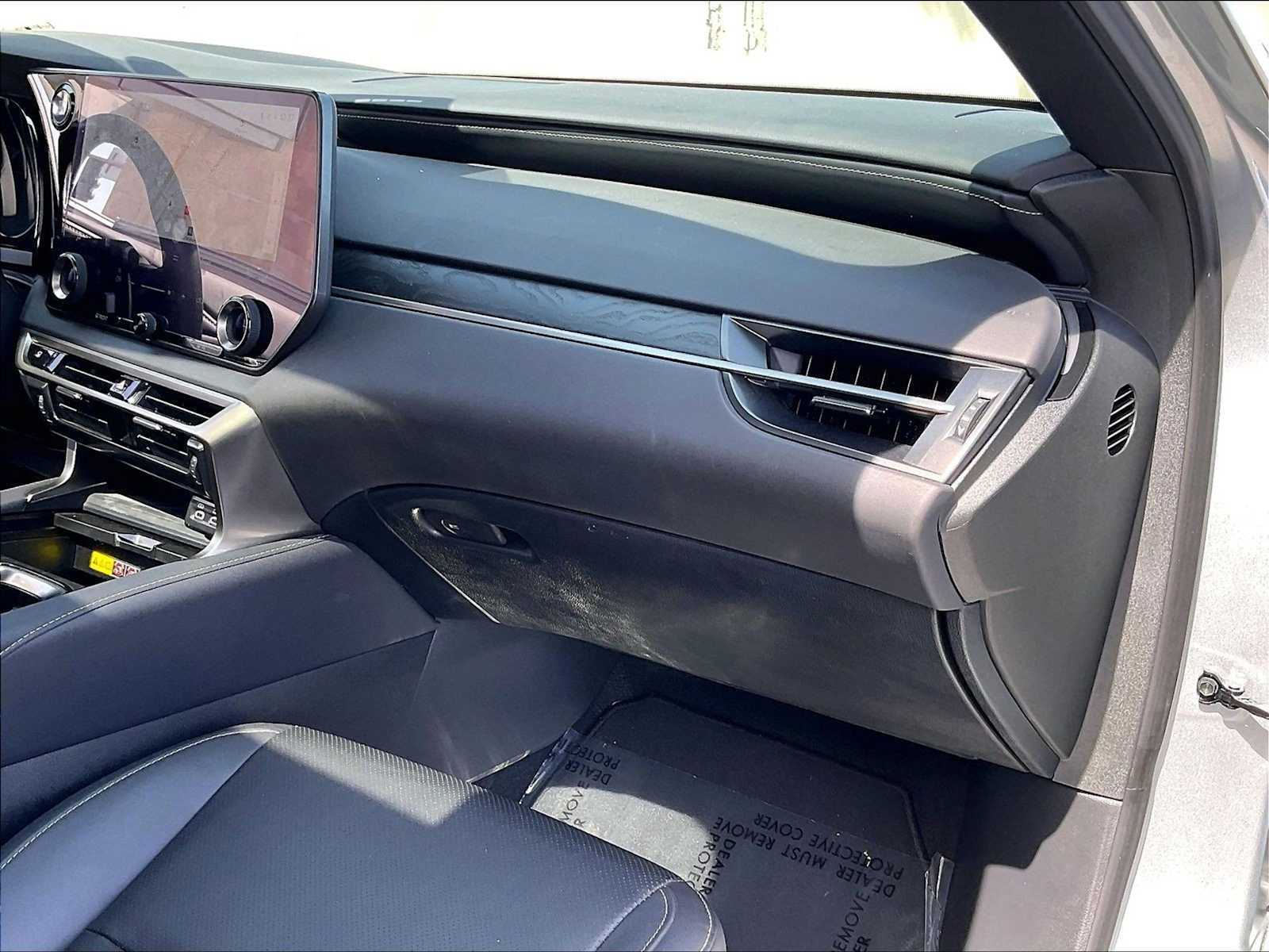 2023 Lexus RX 350 - Photo 17