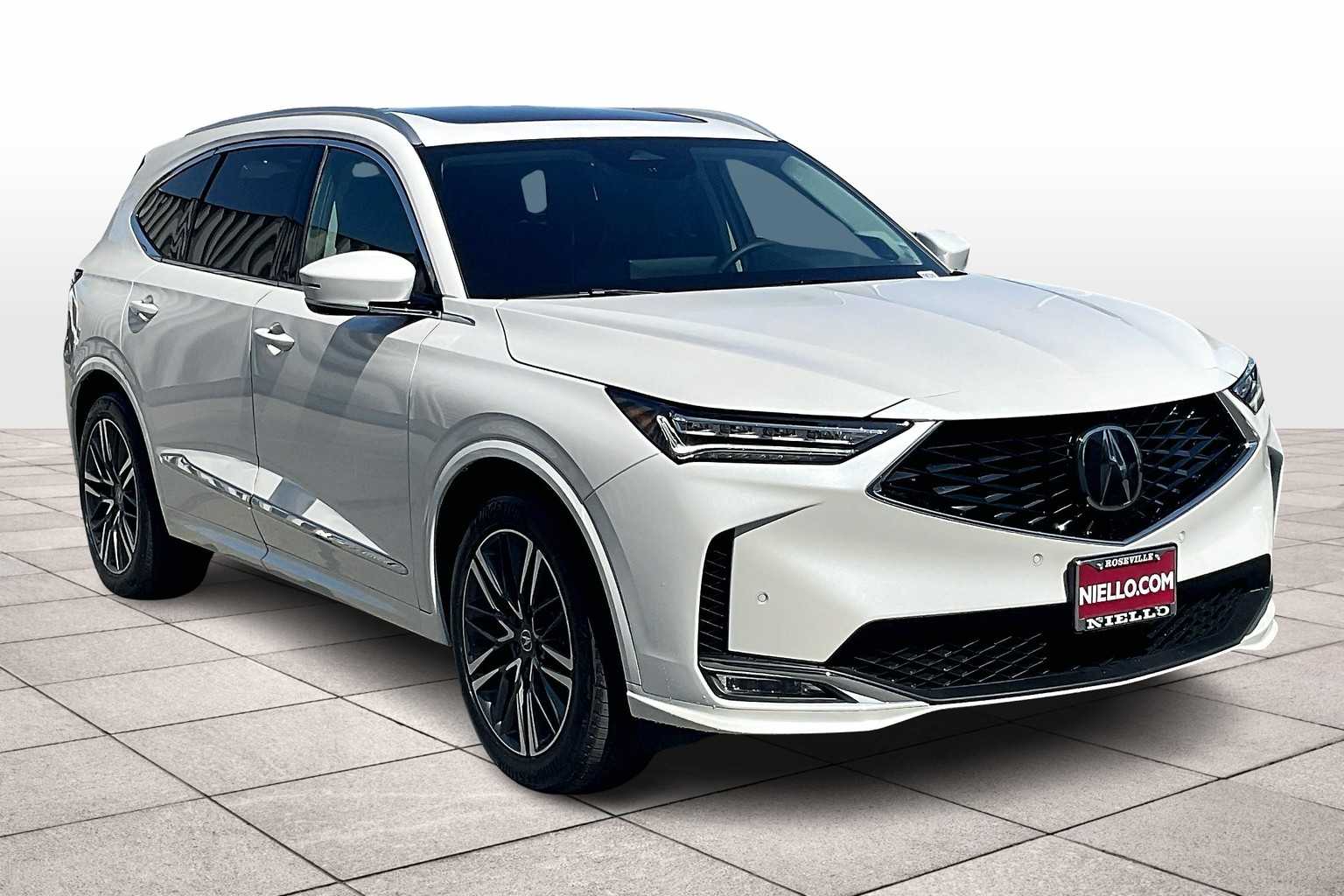 2026 Acura MDX SH-AWD Advance photo 2