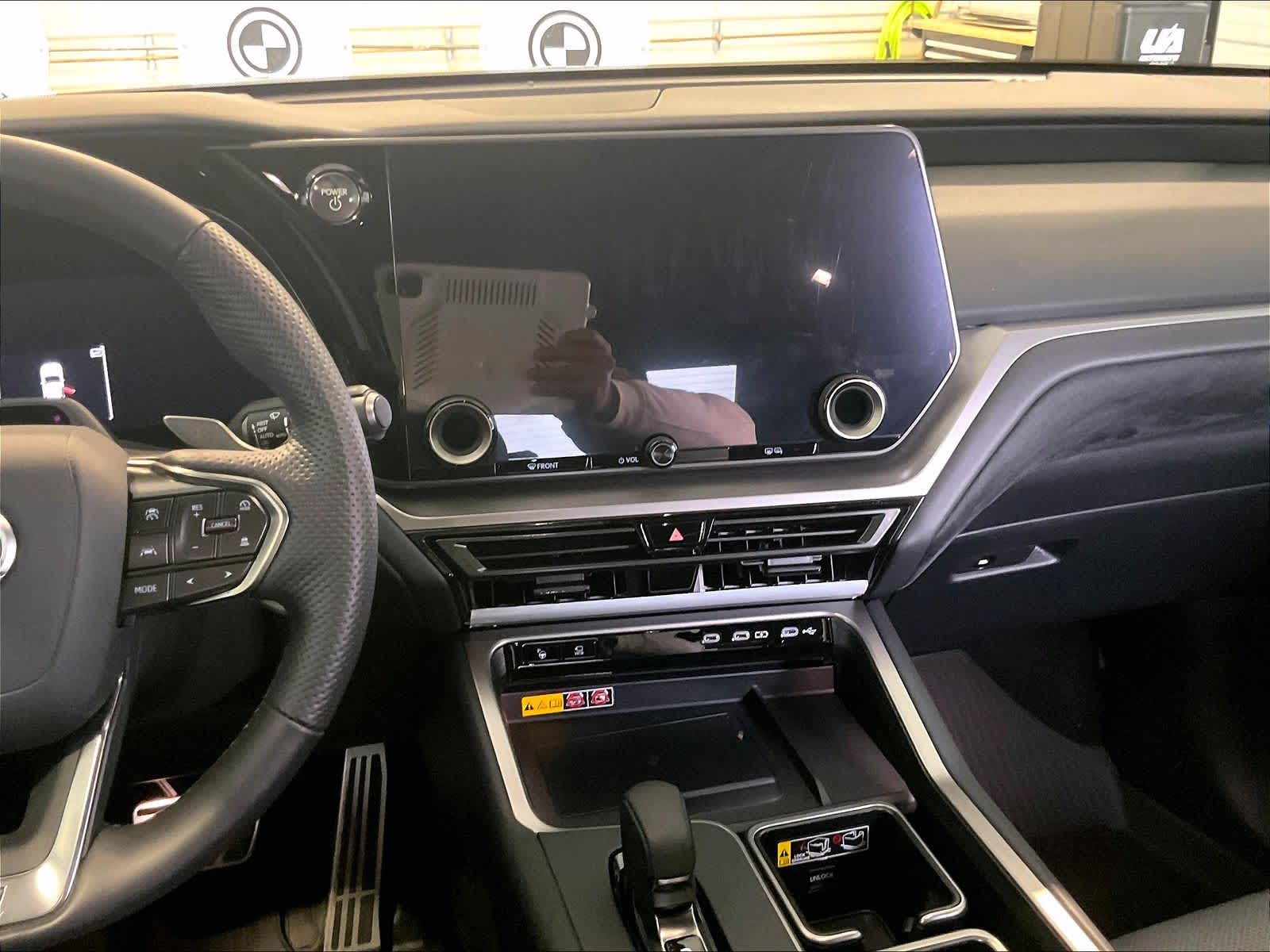 2025 LEXUS TX 500h F Sport Premium photo 6