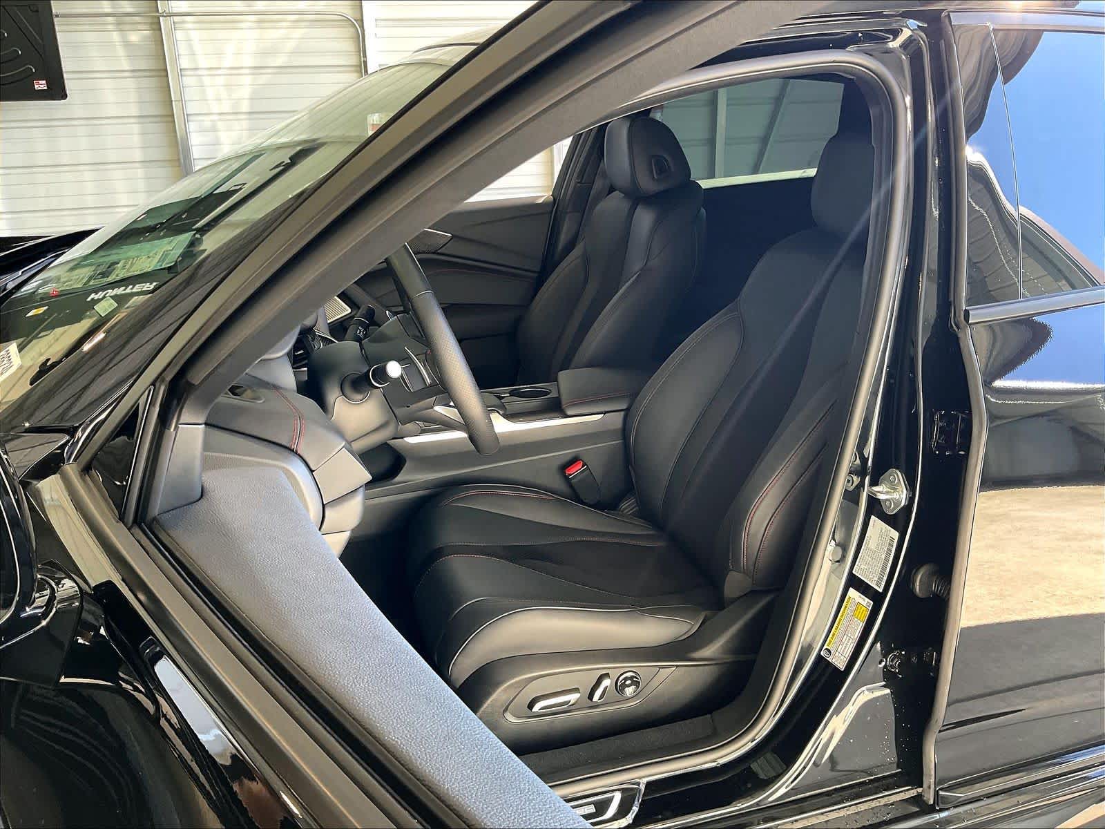 2025 Acura TLX A-Spec Package - Photo 11