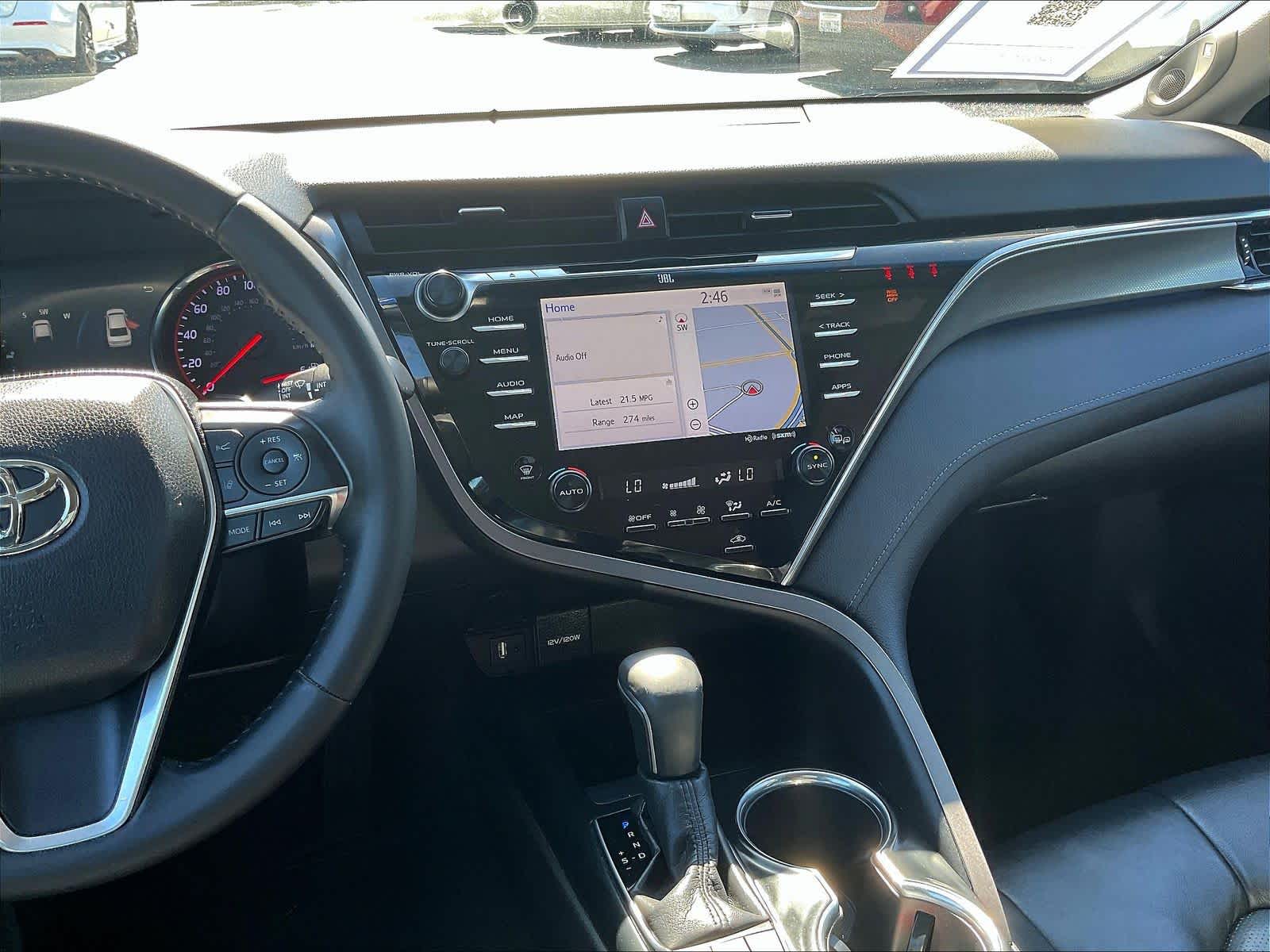 2018 Toyota Camry photo 6