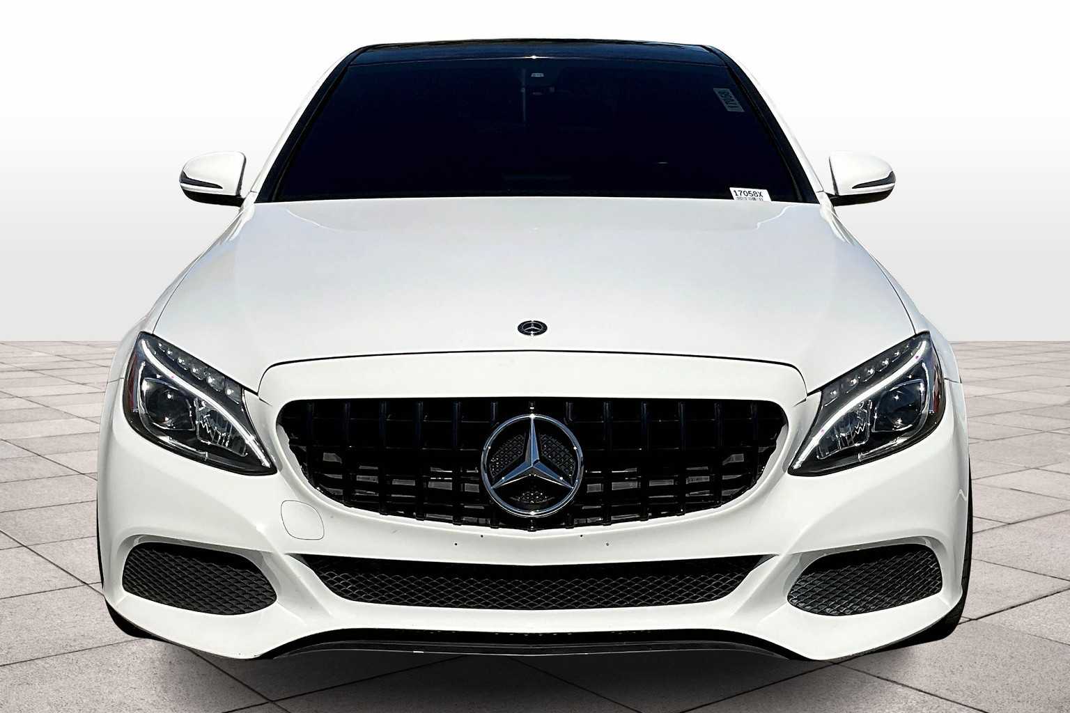 2018 Mercedes Benz C 350e photo 3