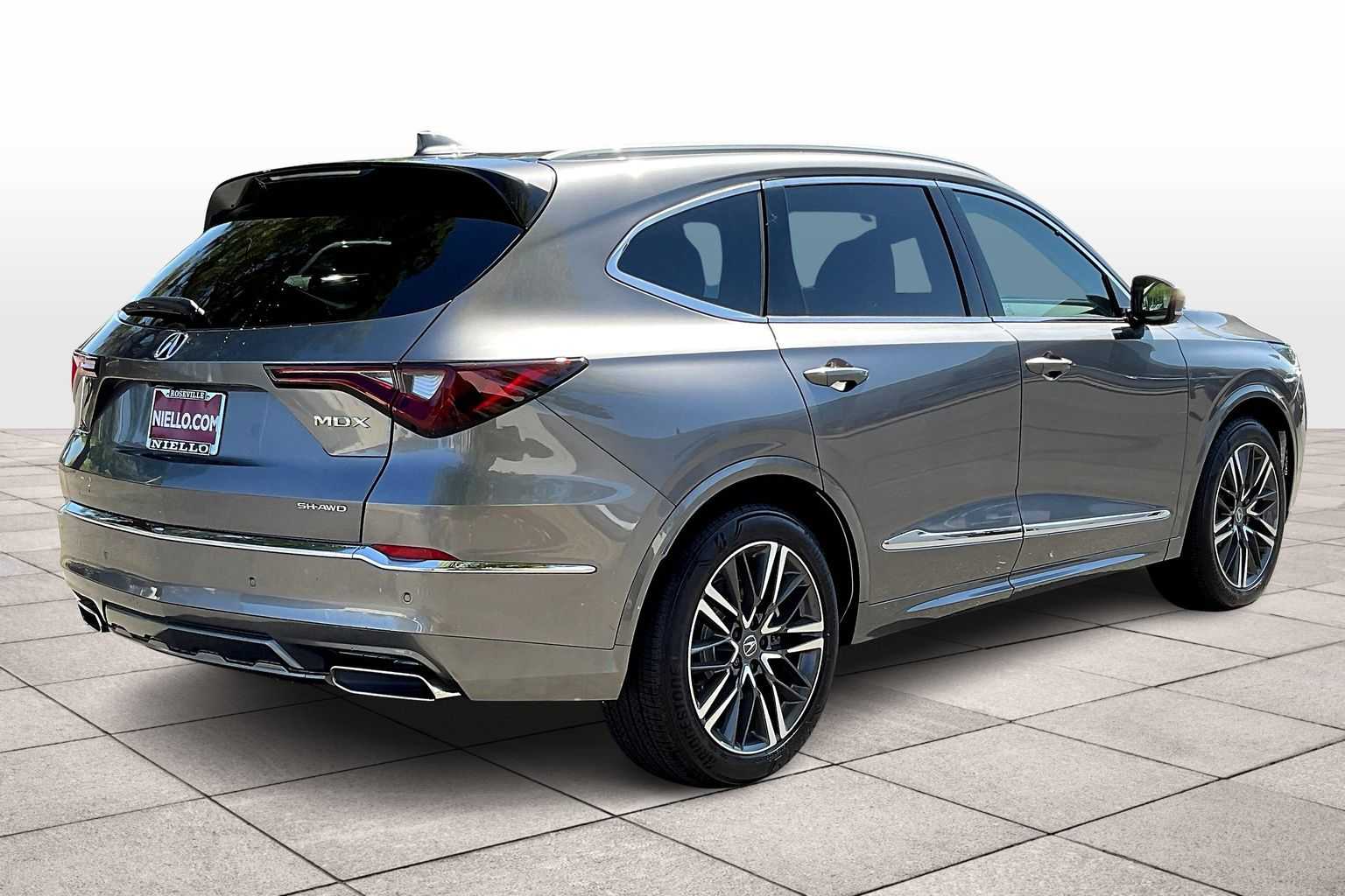 2026 Acura MDX Advance SH-AWD photo 4