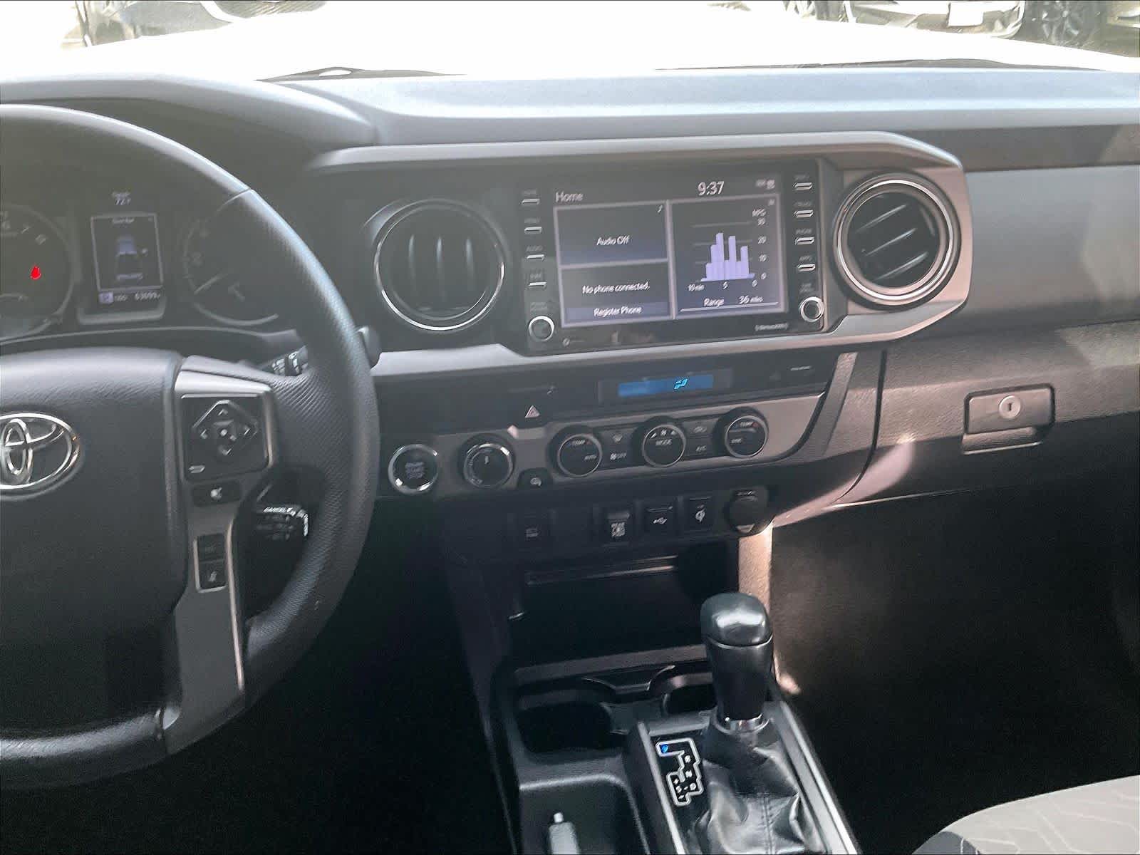 2023 Toyota Tacoma photo 6