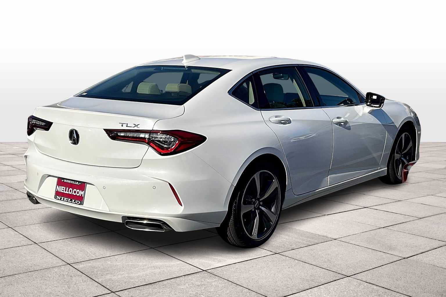 2025 Acura TLX Technology photo 4