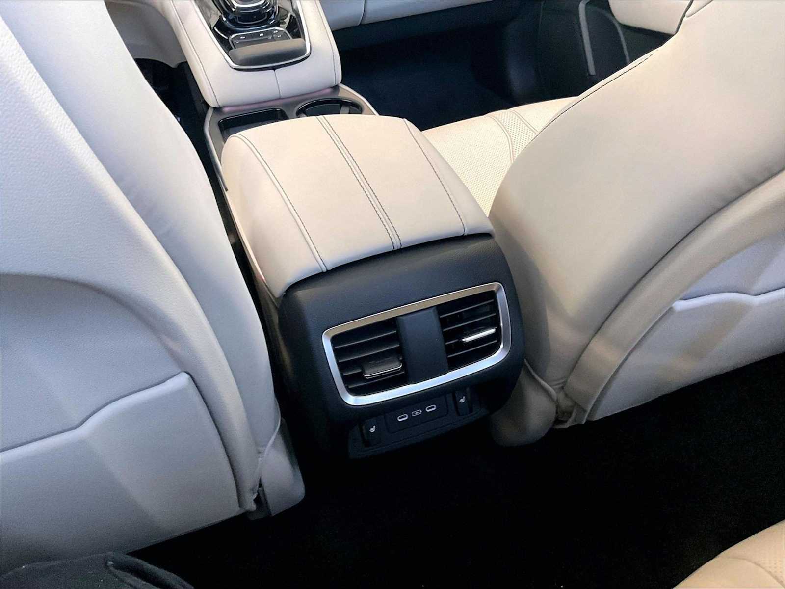 2026 Acura RDX Advance Package - Photo 16