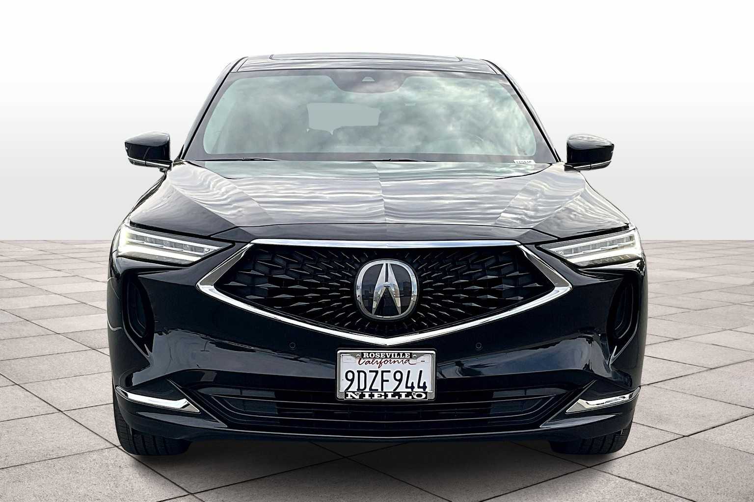 2023 Acura MDX Technology SH-AWD photo 3