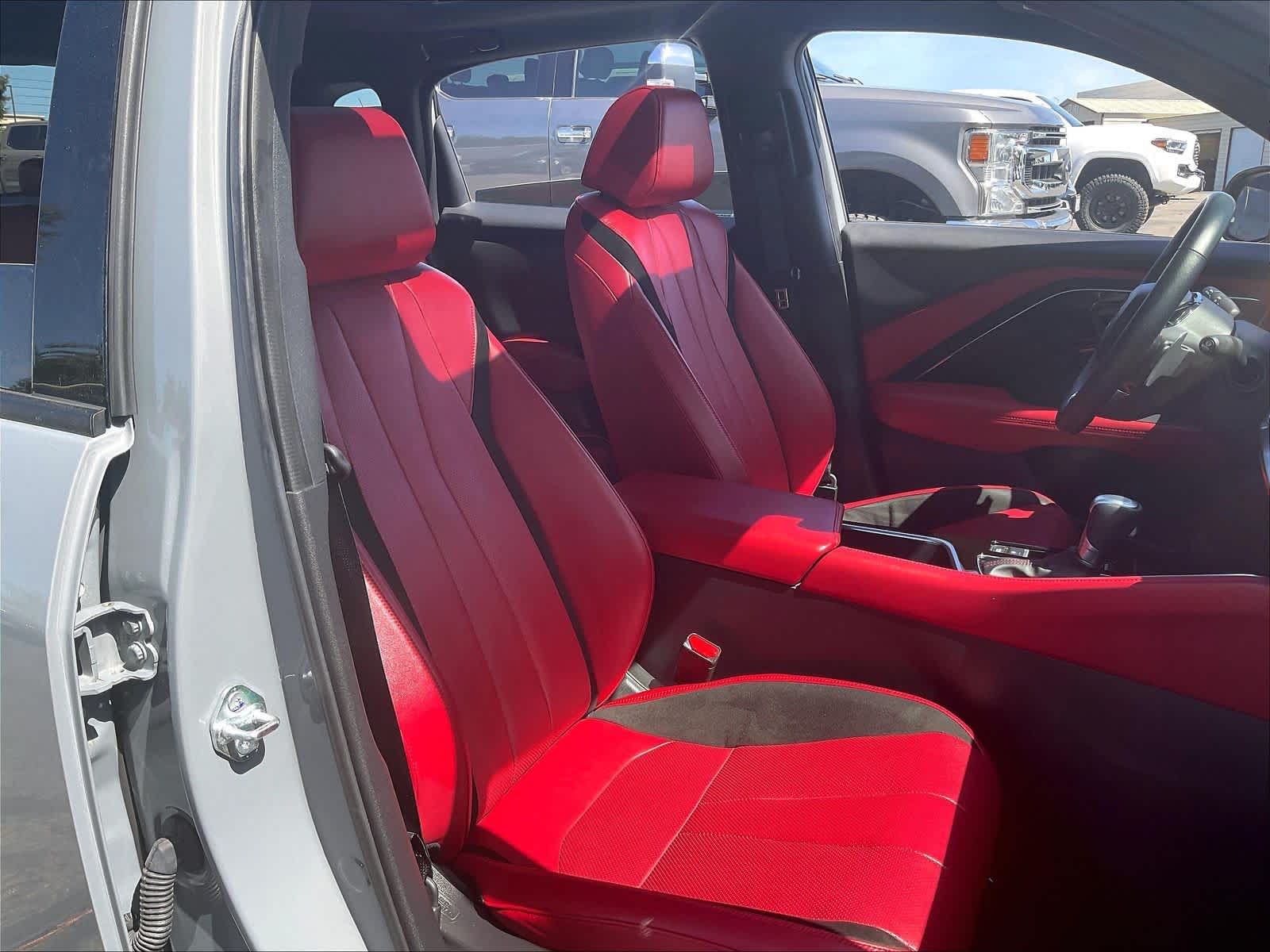 2025 Acura ADX photo 3