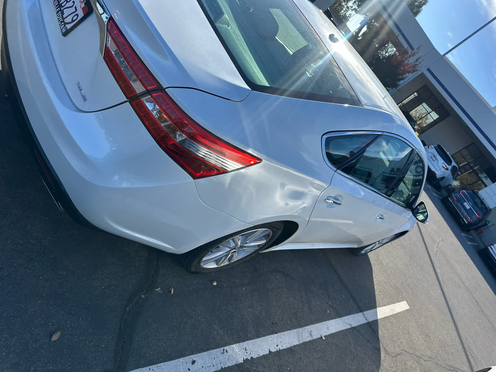 2015 Toyota Avalon XLE photo 4