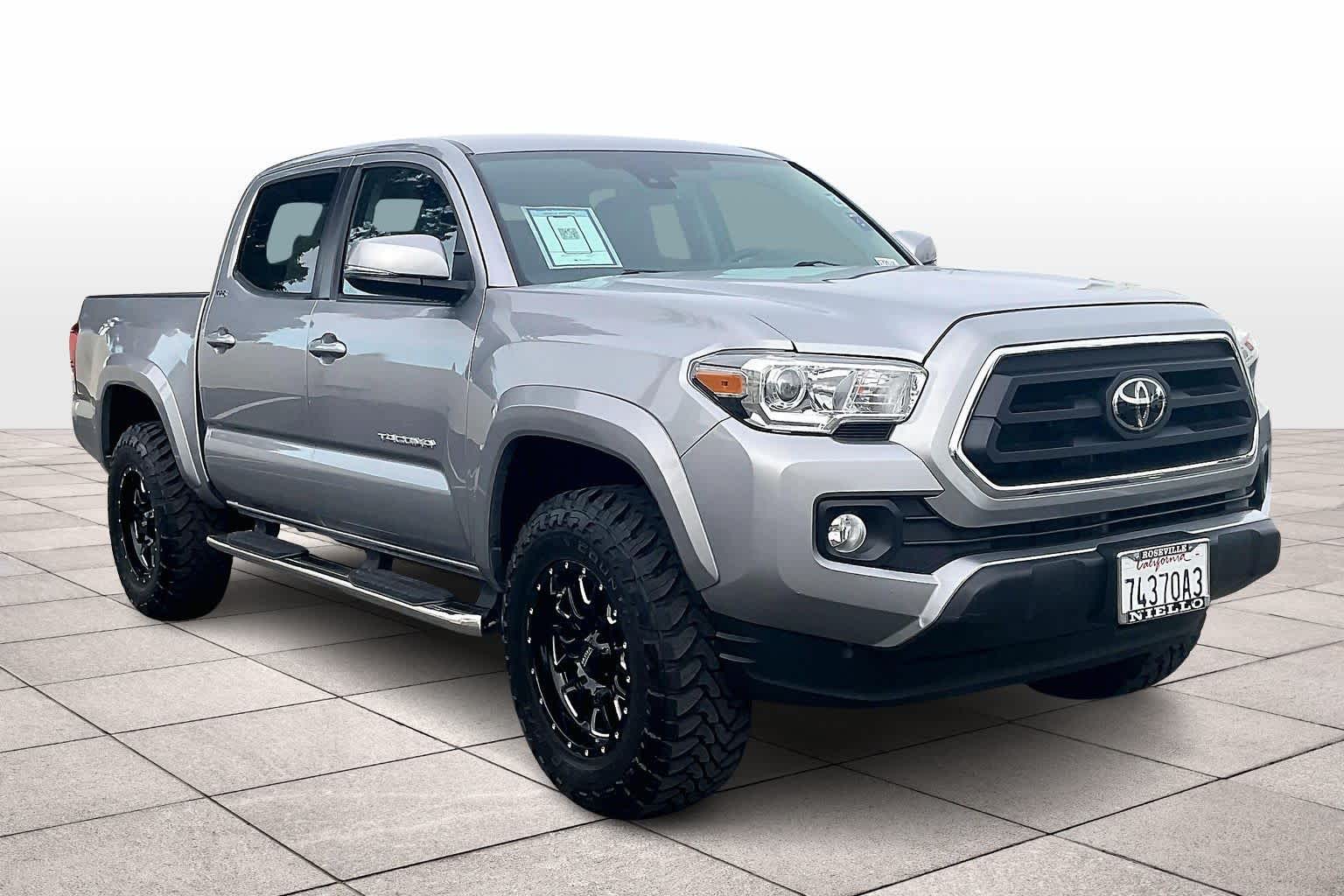 2020 Toyota Tacoma SR5 Double Cab V6 photo 2