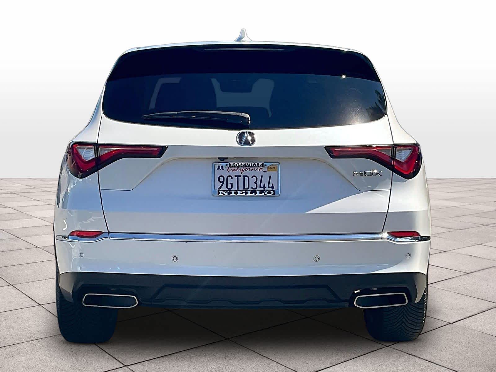 2023 Acura MDX photo 4