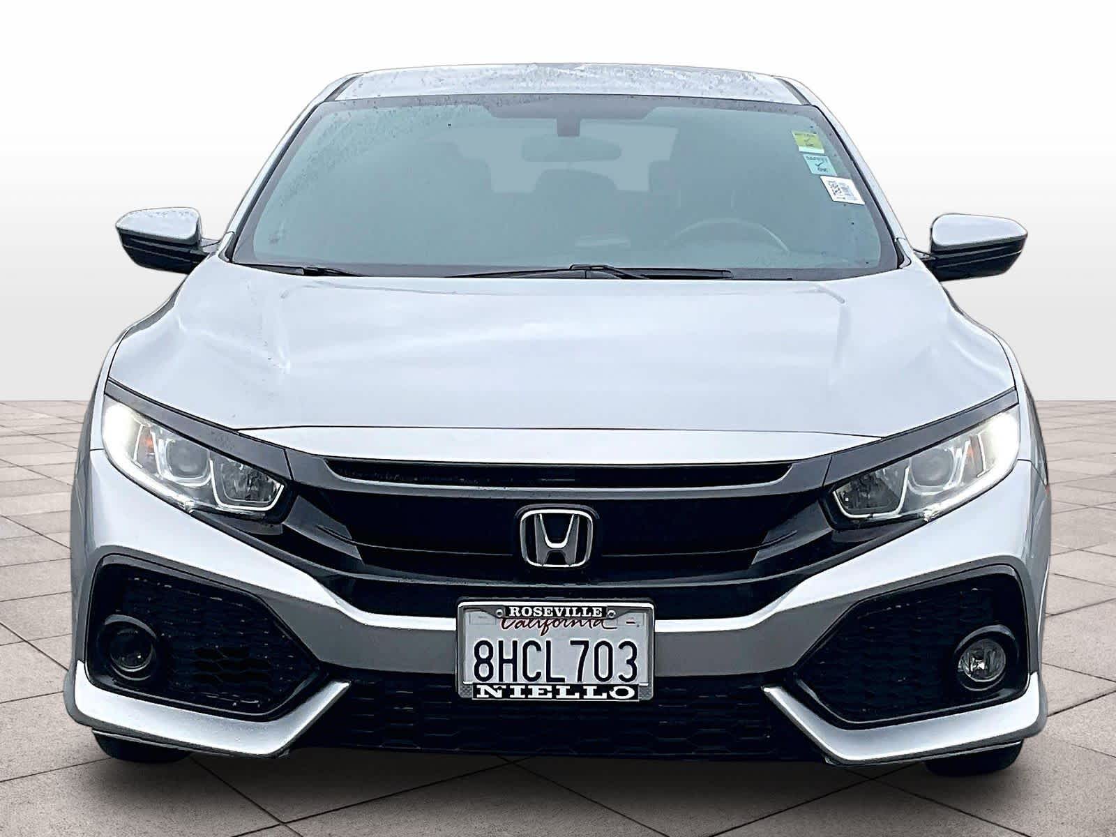 2018 Honda Civic Hatchback photo 2