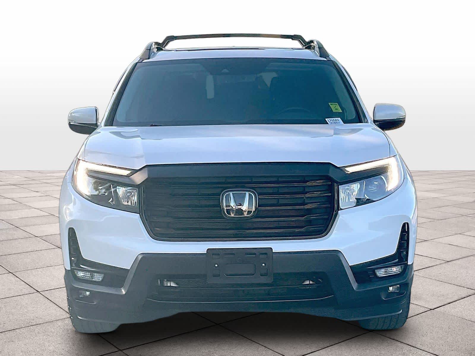 2023 Honda Ridgeline photo 2