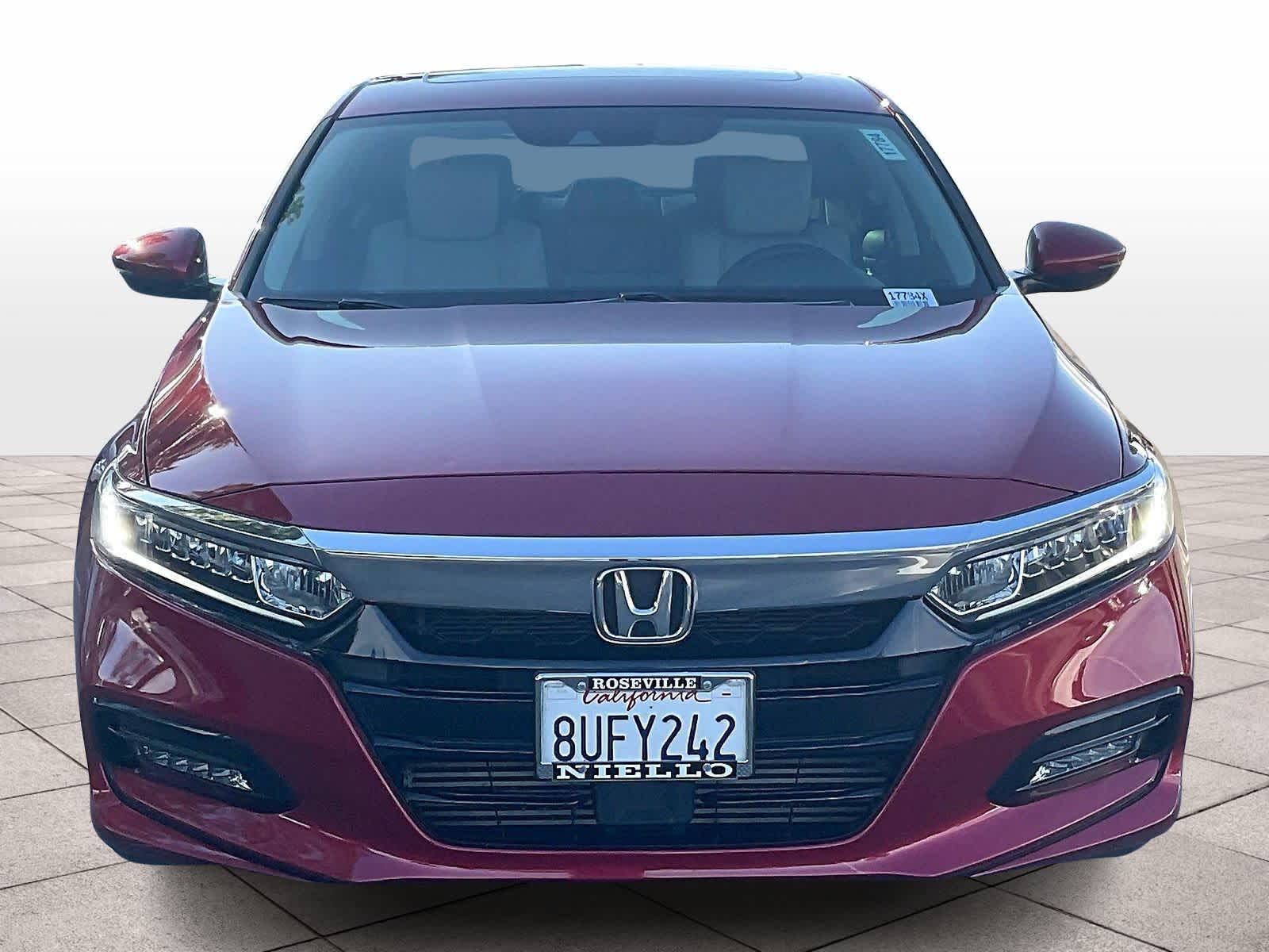 2020 Honda Accord Sedan photo 2