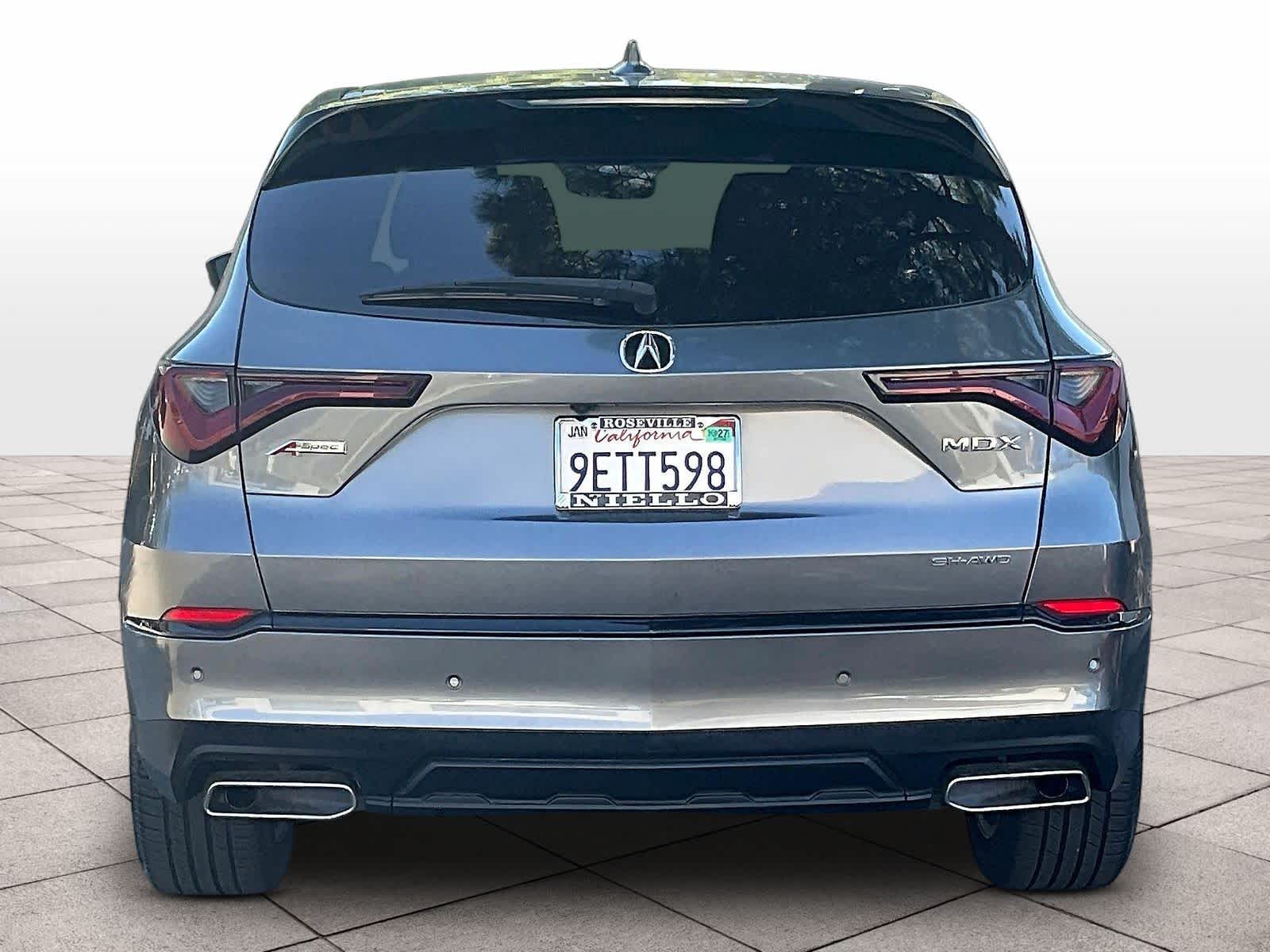 2023 Acura MDX photo 4