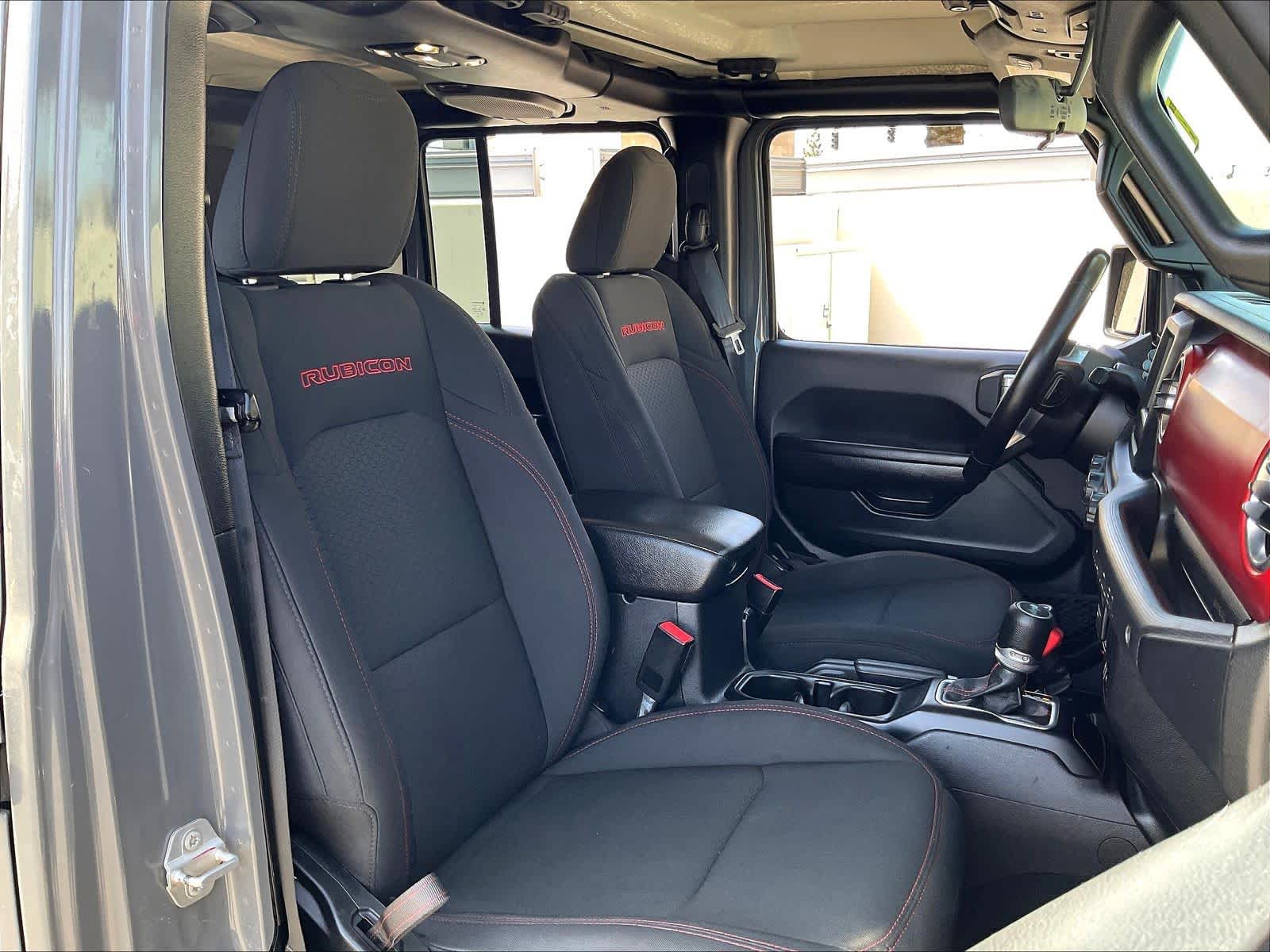 2021 Jeep Wrangler photo 3