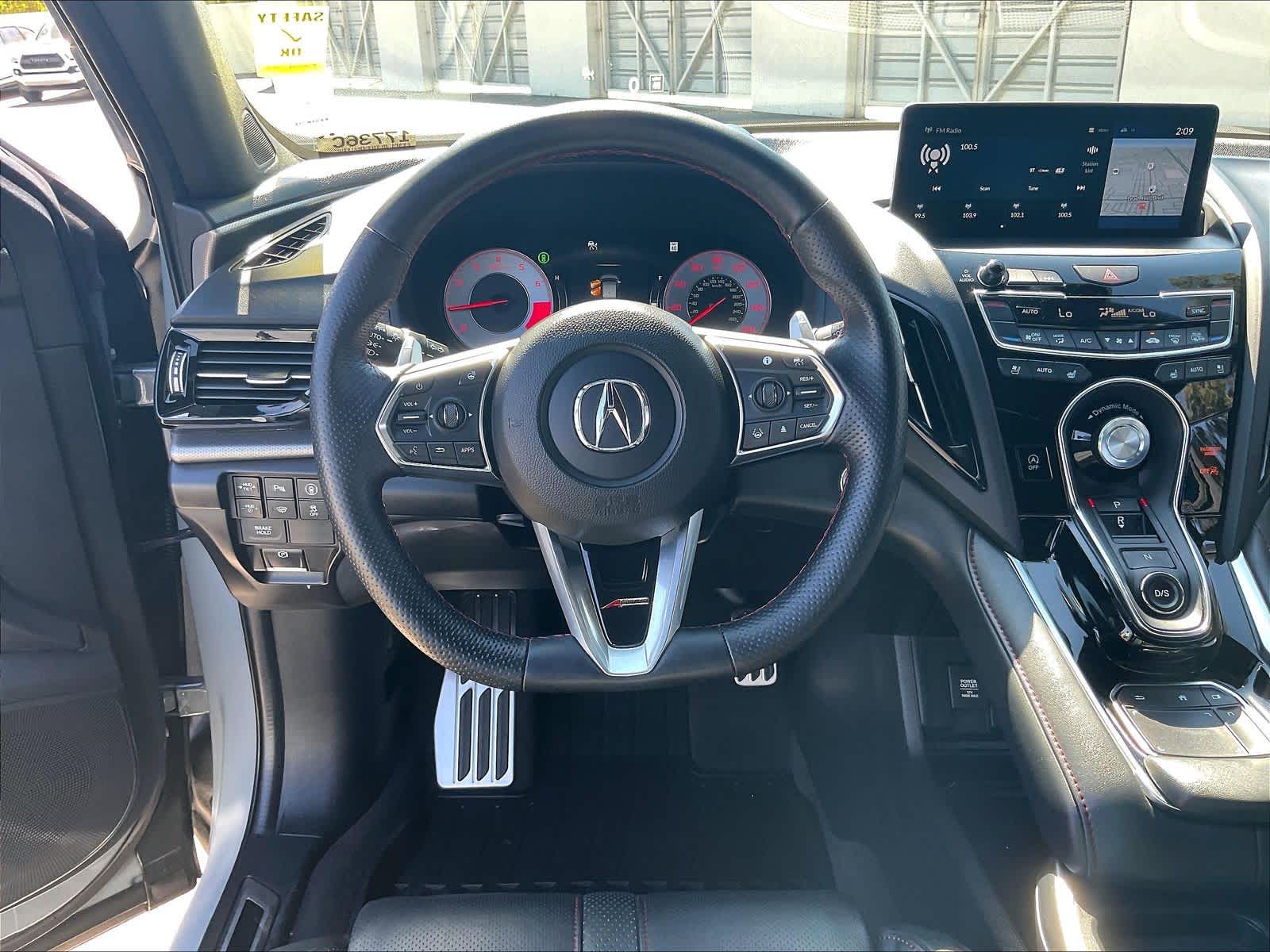 2025 Acura RDX photo 5