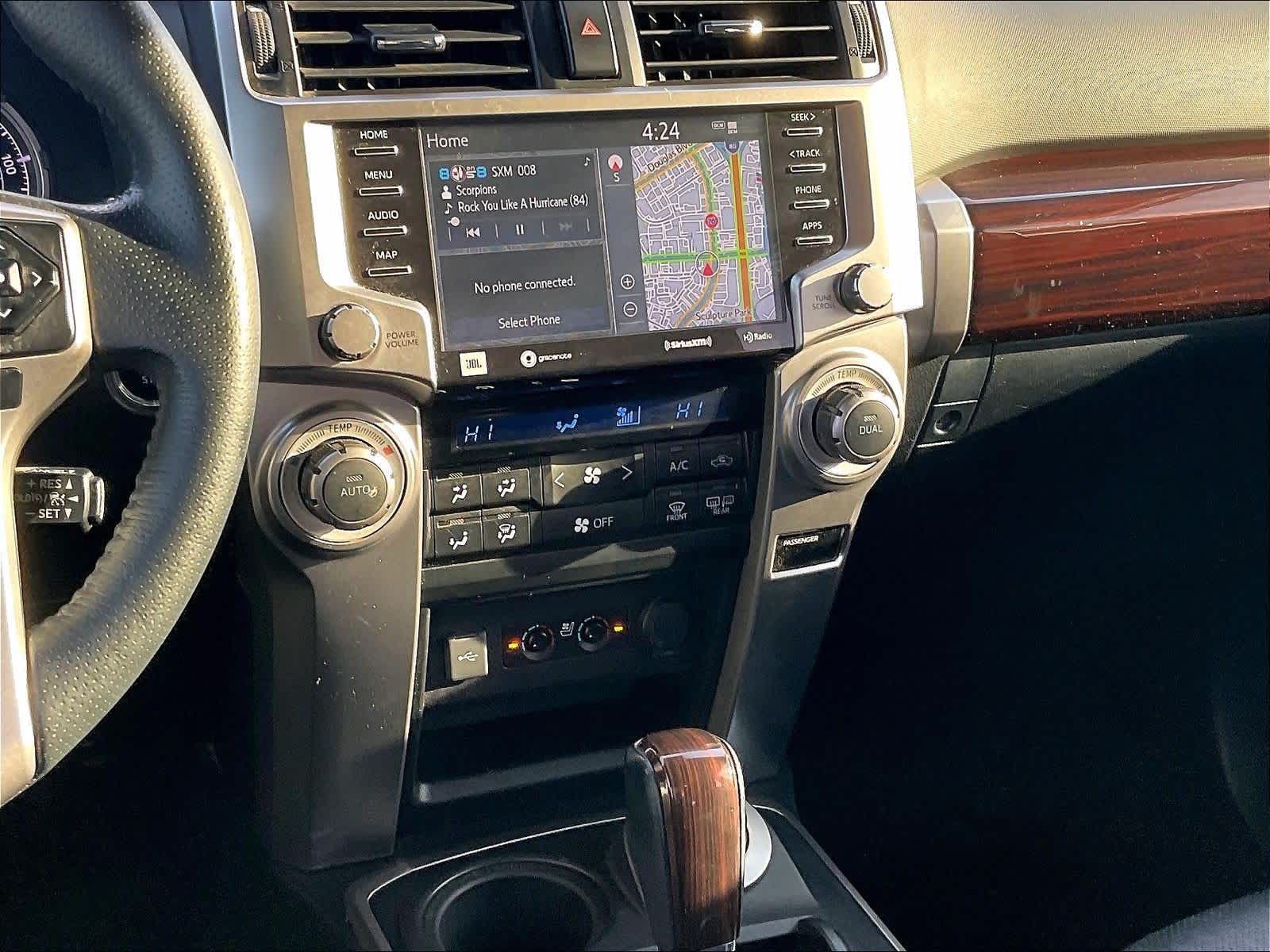 2020 Toyota 4Runner Limited photo 6