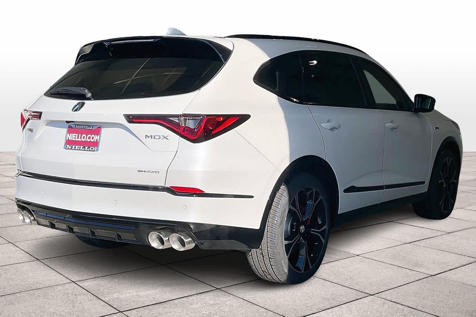 2026 Acura MDX Type S Advance SH-AWD photo 4