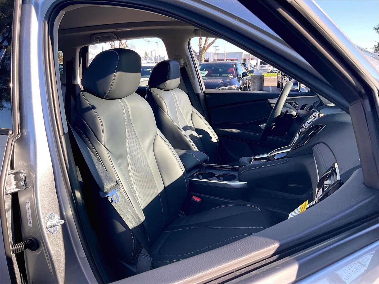 2026 Acura RDX Technology Package - Photo 30