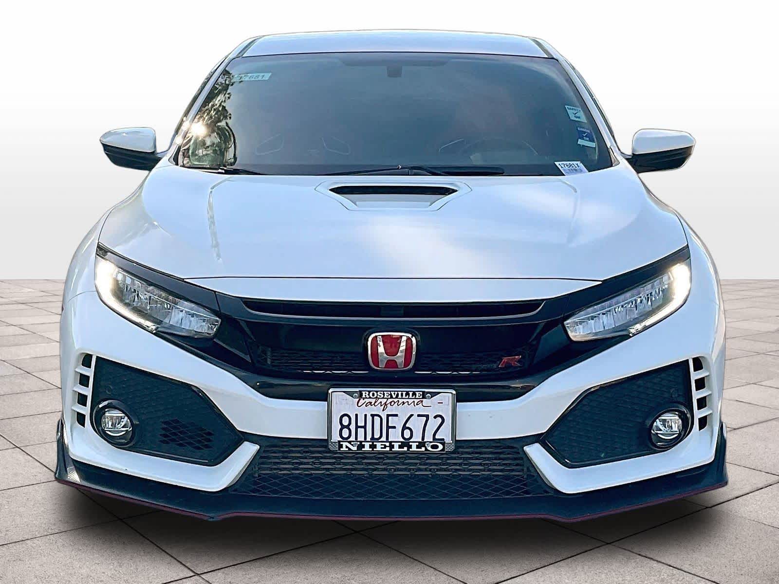 2019 Honda Civic Type R photo 2