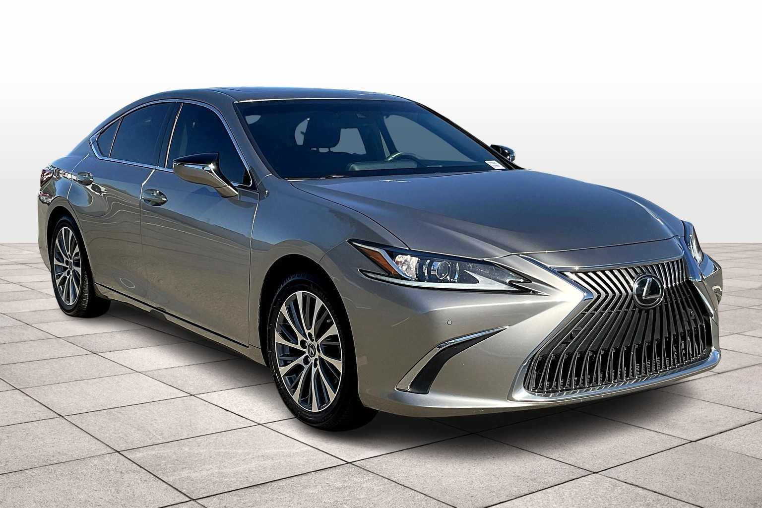2019 Lexus ES 350 photo 2