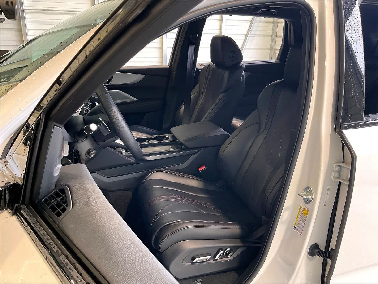 2026 Acura MDX A-Spec w/Advance Package - Photo 11