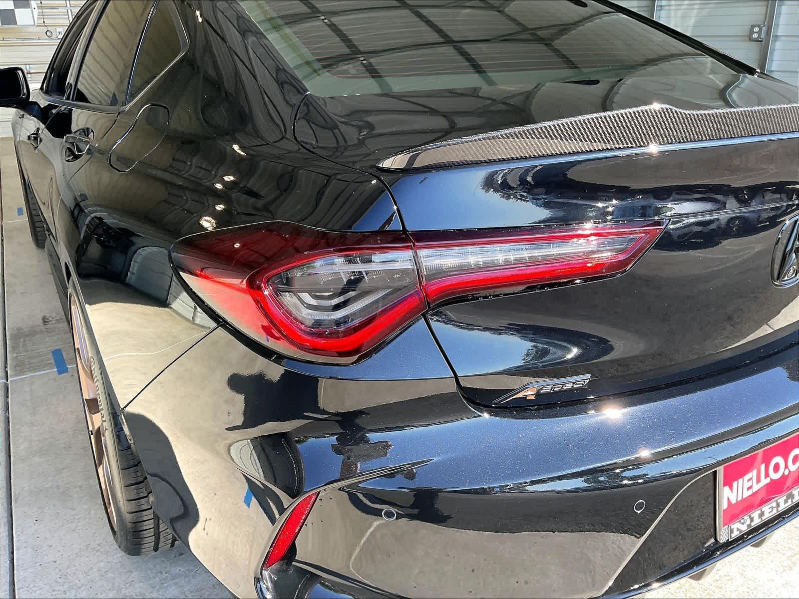 2025 Acura TLX A-Spec Package - Photo 25