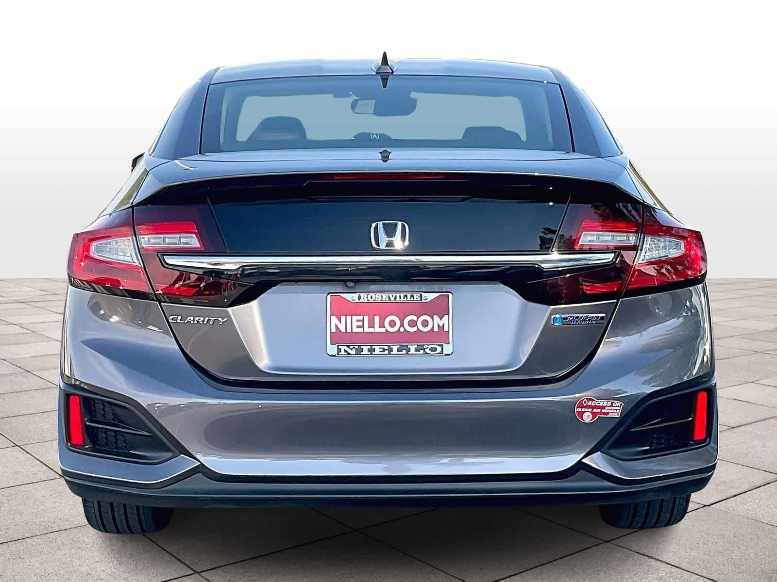 2018 Honda Clarity Plug-In Hybrid photo 4