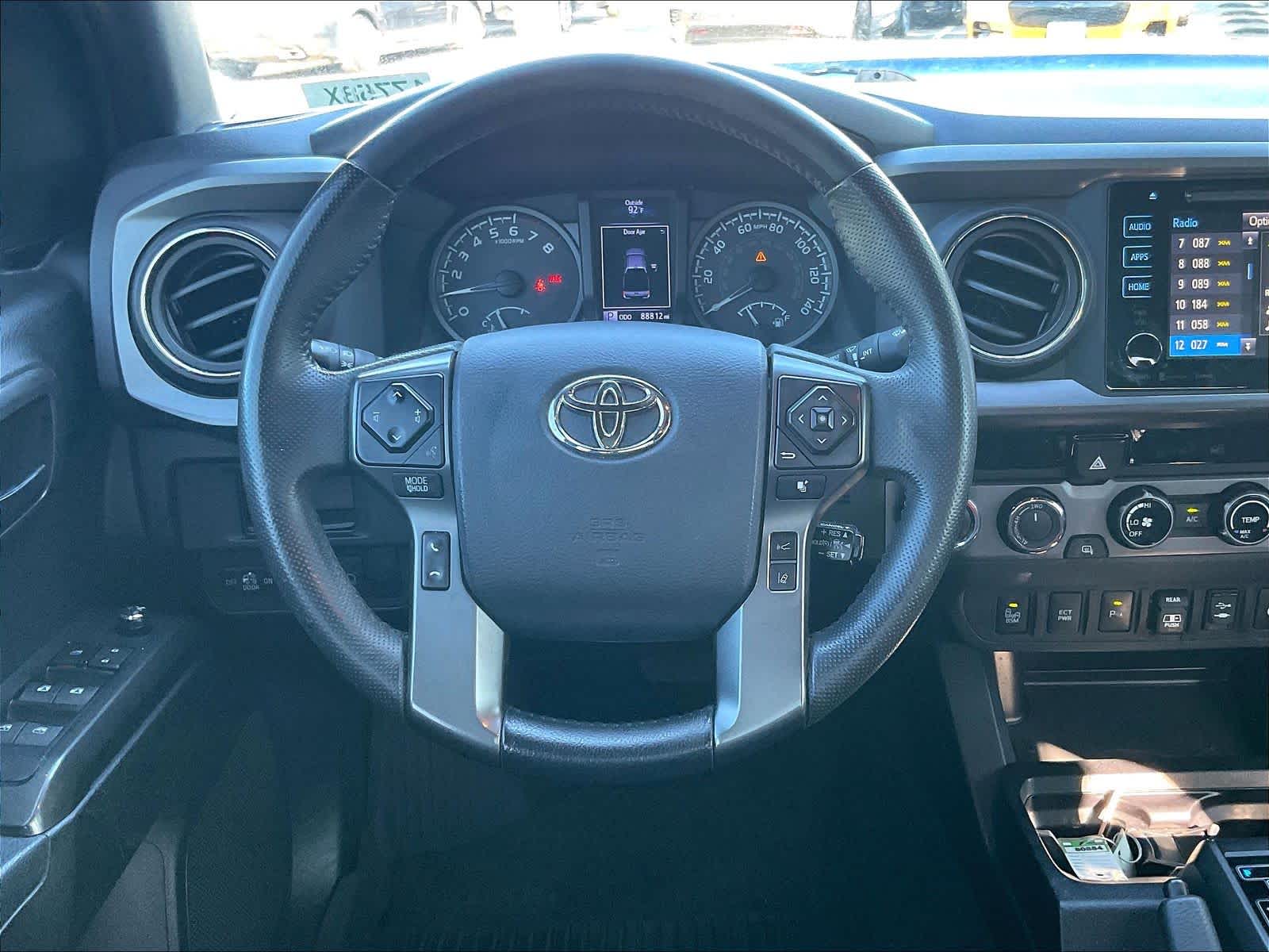 2018 Toyota Tacoma photo 4