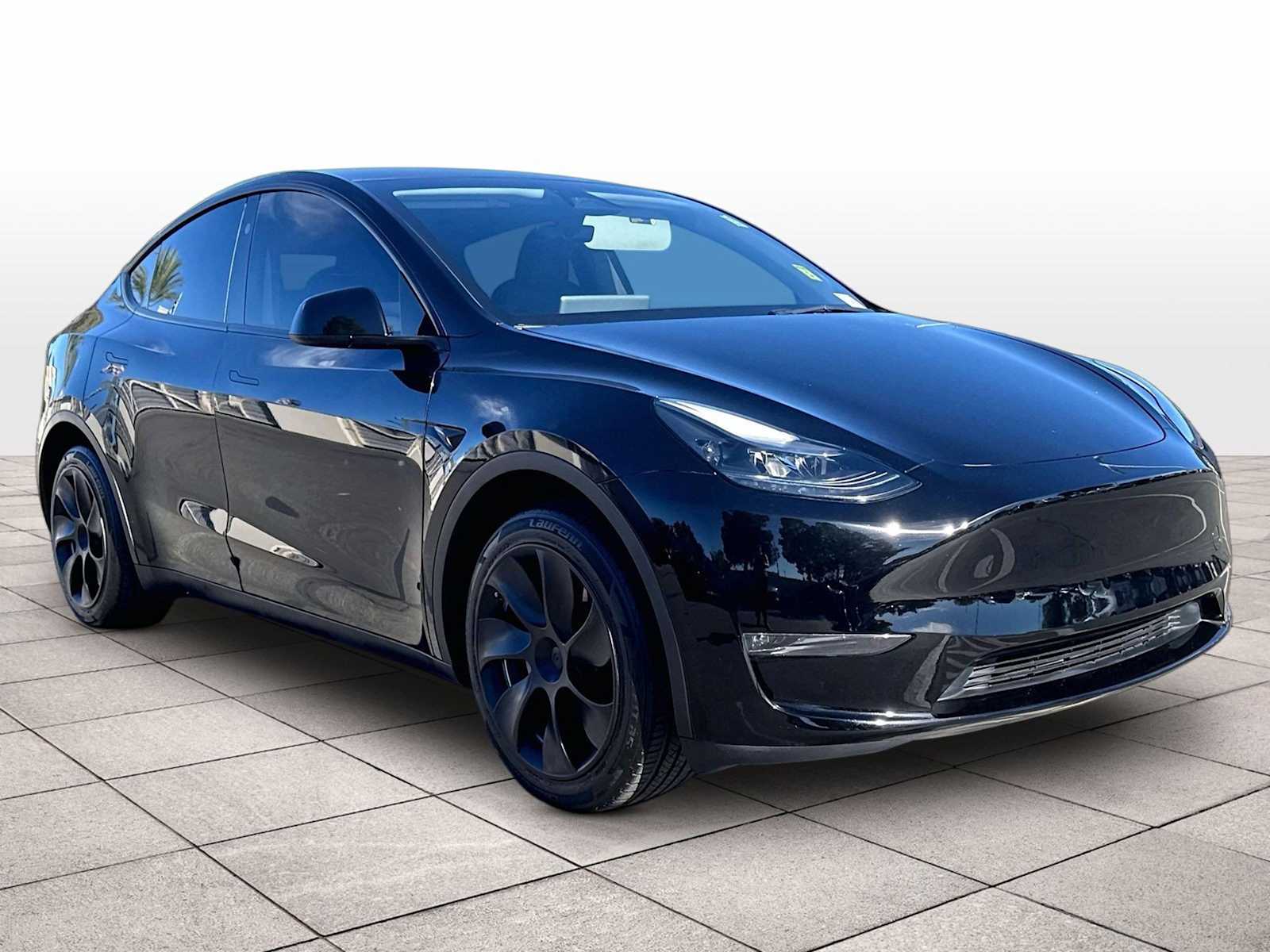 Used 2023 Tesla Model Y Long Range with VIN 7SAYGDEE8PA165297 for sale in Roseville, CA